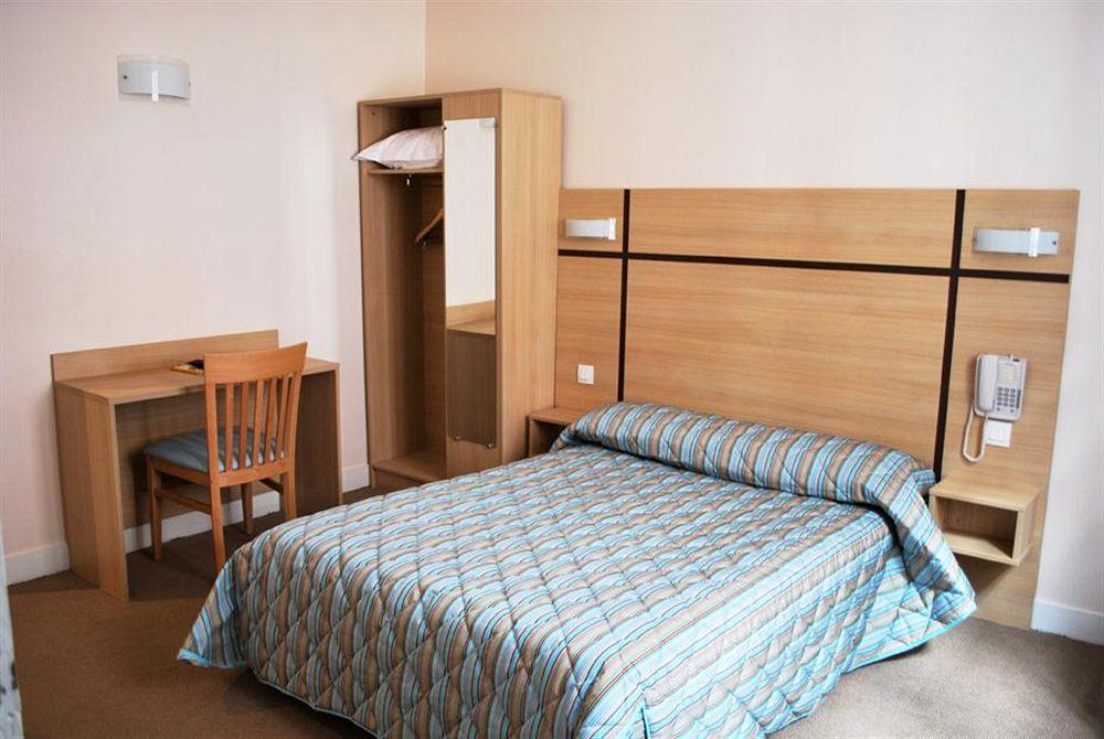 Comfort Hotel Au Firmament Asnières Dış mekan fotoğraf