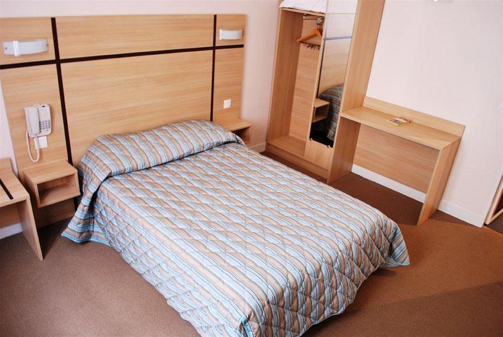 Comfort Hotel Au Firmament Asnières Dış mekan fotoğraf