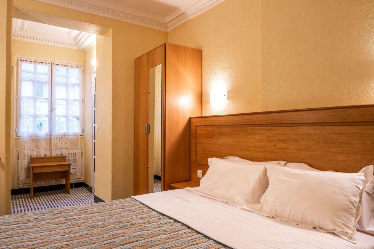 Comfort Hotel Au Firmament Asnières Dış mekan fotoğraf