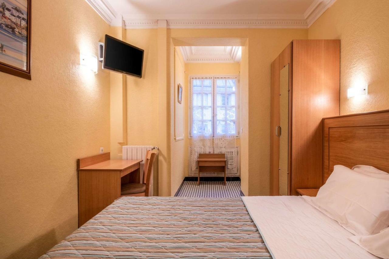 Comfort Hotel Au Firmament Asnières Dış mekan fotoğraf